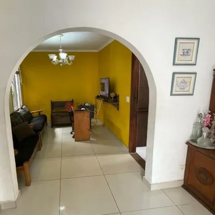 Rent this 3 bed house on Rua Renato Rinaldi 584 in Vila Carrão, São Paulo - SP