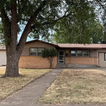 Rent this 3 bed house on 2685 46th Street in Lubbock, TX 79413