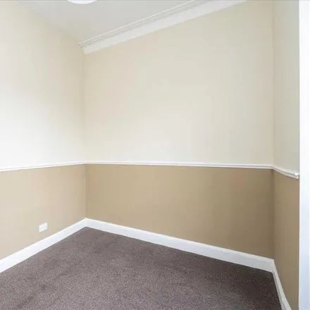 Image 7 - Oswald Street, Falkirk, FK1 1QJ, United Kingdom - Apartment for rent