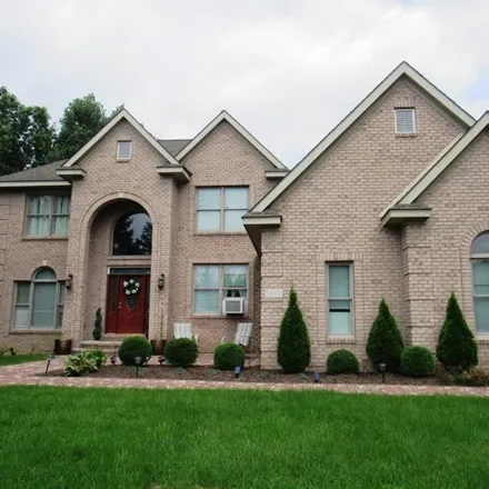 Buy this 4 bed house on 1477 Regents Park Court in Pittsfield Charter Township, MI 48108