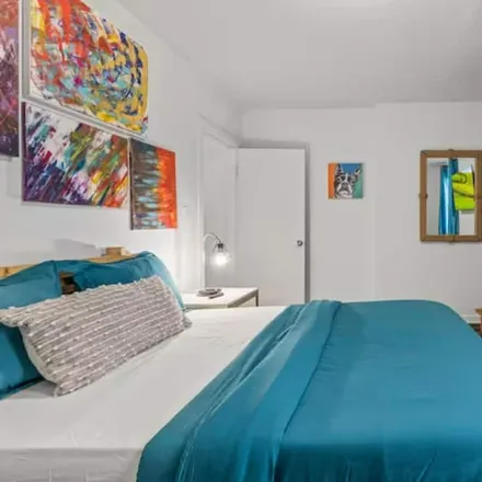 Rent this studio apartment on 211 N 63rd St