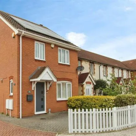 Buy this 3 bed house on Clement Close in Kemsley, ME10 2XA