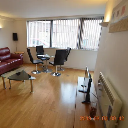 Image 4 - 1-23 City Road East, Manchester, M15 4TD, United Kingdom - Apartment for rent