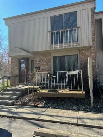 Image 3 - 1405 Oakbrook East, Rochester Hills, MI 48307, USA - Townhouse for rent