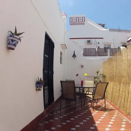 Rent this 2 bed apartment on Calle Rafael de la Viesca in 8, 11004 Cádiz