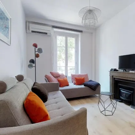 Rent this 3 bed apartment on 9 Rue Saint-Nestor in 69008 Lyon, France