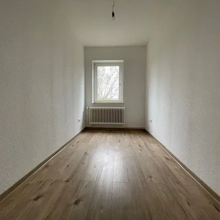 Rent this 3 bed apartment on Gnesener Straße in 26388 Wilhelmshaven, Germany