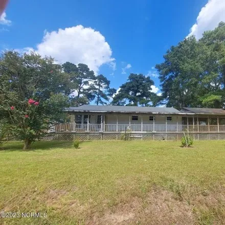 Buy this 3 bed house on 284 Lake Road in Carteret County, NC 28570