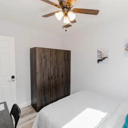 Rent this 1 bed room on Tampa in Sulphur Springs, US