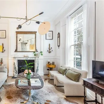 Buy this 2 bed townhouse on 42 Kendal Street in London, W2 2BU