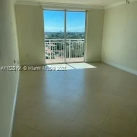 Image 4 - 2968 Southwest 22nd Street, The Pines, Miami, FL 33145, USA - Apartment for rent