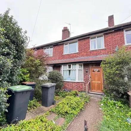 Rent this 4 bed house on 51 City Road in Beeston, NG9 2LQ