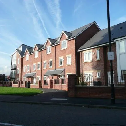 Rent this 4 bed townhouse on 114 Bold Street in Trafford, M15 5QH