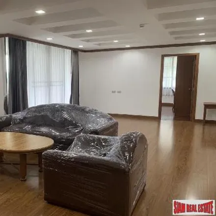 Rent this 3 bed apartment on S-Metro in Sukhumvit Road, Khlong Toei District