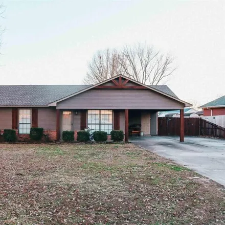 Buy this 5 bed house on 1897 Orangewood Cove in Beebe, AR 72012