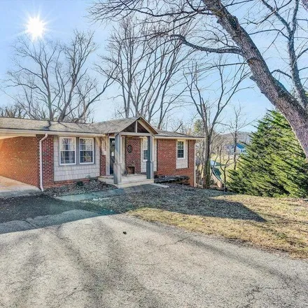 Buy this 3 bed house on 3305 Richards Boulevard in Cave Spring, VA 24018