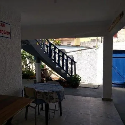 Buy this 6 bed house on Avenida Getúlio Vargas 19 in Arraial do Cabo - RJ, 28930-000