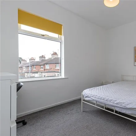 Rent this 1 bed townhouse on Castle Hill Road in Newcastle-under-Lyme, ST5 2SX