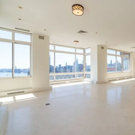 Image 2 - Belaire, 524 East 72nd Street, New York, NY 10021, USA - House for rent
