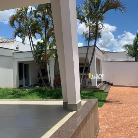 Buy this 2 bed house on Rua São Francisco de Assis in Vigilato Pereira, Uberlândia - MG