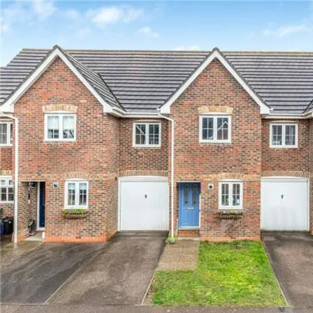 Buy this 3 bed townhouse on 21 Bluebell Way in Goddards' Green, RH15 8UU