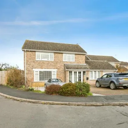Buy this 5 bed house on Aragon Place in Kimbolton, PE28 0JD