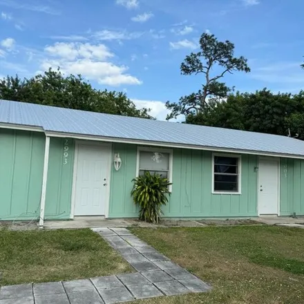 Rent this 2 bed house on 2709 Southeast Bonita Street in Martin County, FL 34997