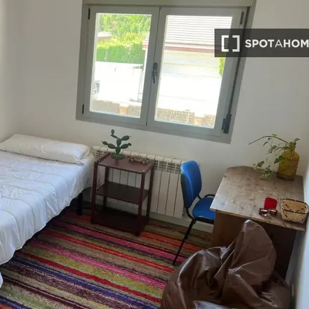 Rent this 5 bed room on Calle del Huracán in 28221 Las Rozas de Madrid, Spain