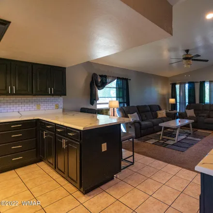 Image 4 - 500 Maverick Lane, Taylor, AZ 85939, USA - House for sale