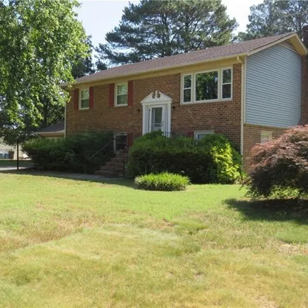 Buy this 5 bed house on 10326 Accotink Path in Ashland, Virginia