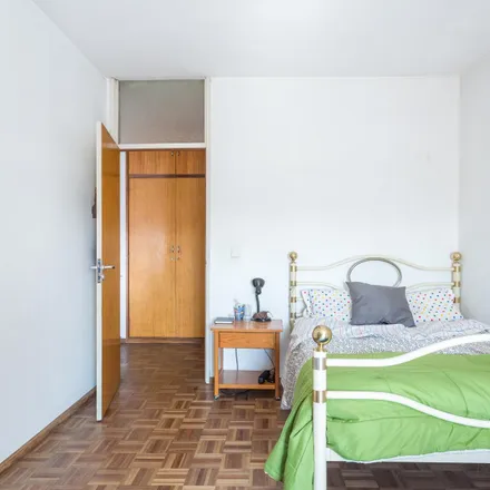 Image 1 - Millennium bcp, Avenida do Conde, 4465-095 Matosinhos, Portugal - Room for rent