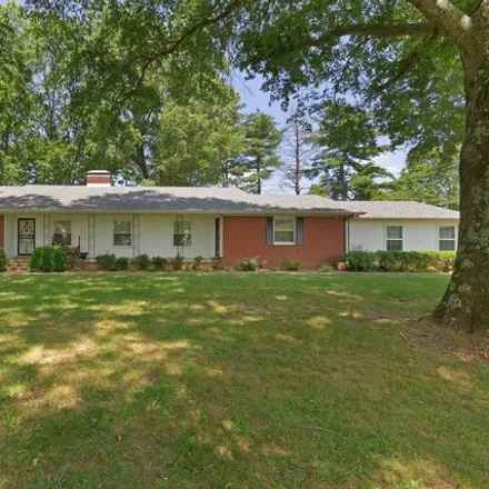 Image 1 - 913 Cotton Grove Road, Madison County, TN 38305, USA - House for sale