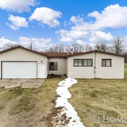 Buy this 3 bed house on 7851 Larry Lane in Thornapple Township, MI 49333