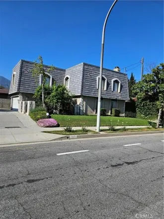 Rent this 3 bed house on 2235 E Maple St in Pasadena, California