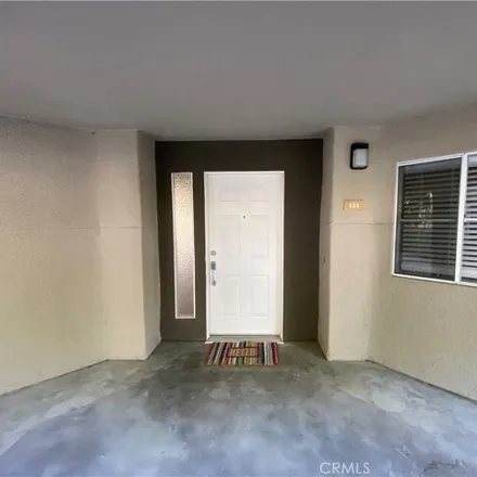 Image 1 - 410 Lake Street, Huntington Beach, CA 92648, USA - Condo for rent