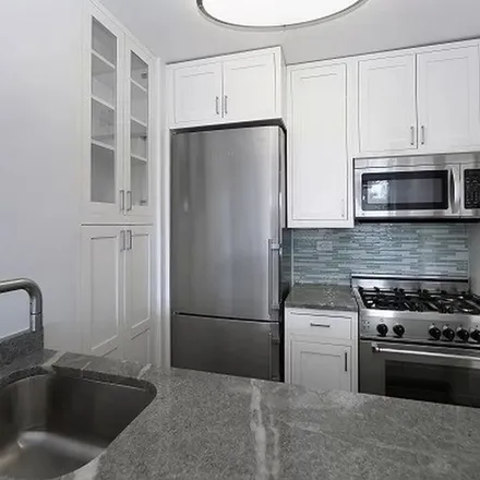 Rent this 2 bed apartment on West River House in 424 West End Avenue, New York