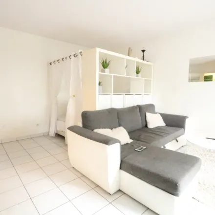 Rent this 1 bed apartment on 294 Rue de la Motte Minsard in 45160 Olivet, France