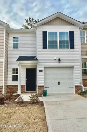Rent this 3 bed house on Gracie Lane in Carthage, Moore County
