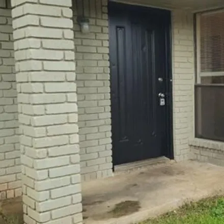 Rent this 3 bed house on 2712 Countryside Lane in Fort Worth, TX 76133