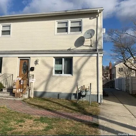 Rent this 2 bed house on 76-29 271st Street in New York, NY 11040