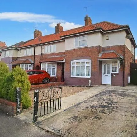 Buy this 2 bed house on 22nd Avenue in Hull, HU6 9LR