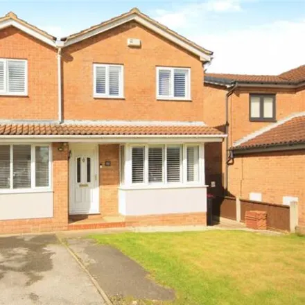 Buy this 4 bed house on Gaunt Road in Bramley, S66 3YL