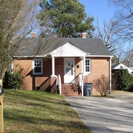 Buy this 3 bed house on 408 Oak Street in Henderson, NC 27536