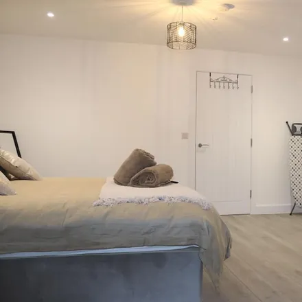 Rent this 1 bed apartment on Dacorum in HP1 1BA, United Kingdom