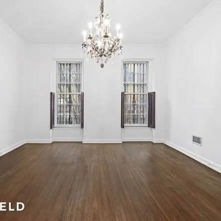 Image 4 - 249 East 61st Street, New York, NY 10065, USA - Townhouse for sale