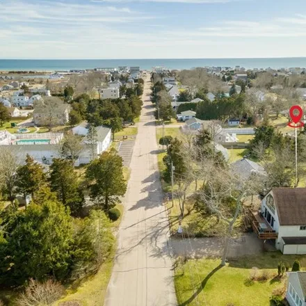 Buy this 3 bed house on 72 Montauk Avenue in Misquamicut, Westerly