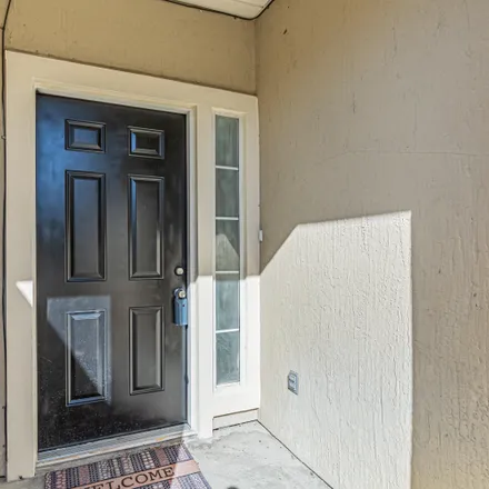 Image 7 - 4770 Playpen Drive, North Oak Hill, Jacksonville, FL 32210, USA - Townhouse for sale