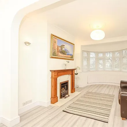 Image 4 - Kings Road, London, HA2 9JS, United Kingdom - Duplex for rent