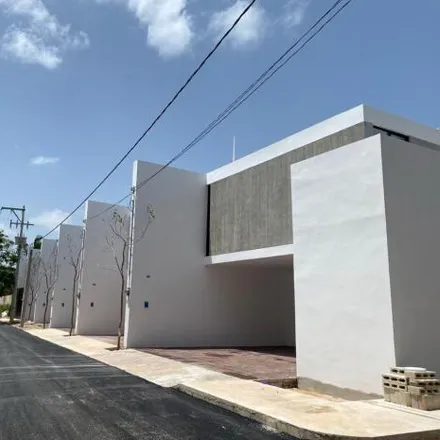 Image 2 - Calle 12, Santa Gertrudis Copó, 97113 Mérida, YUC, Mexico - Townhouse for rent