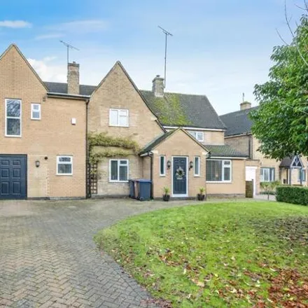 Buy this 5 bed house on Wooton Trinty Christian Centre in High Street, Wootton